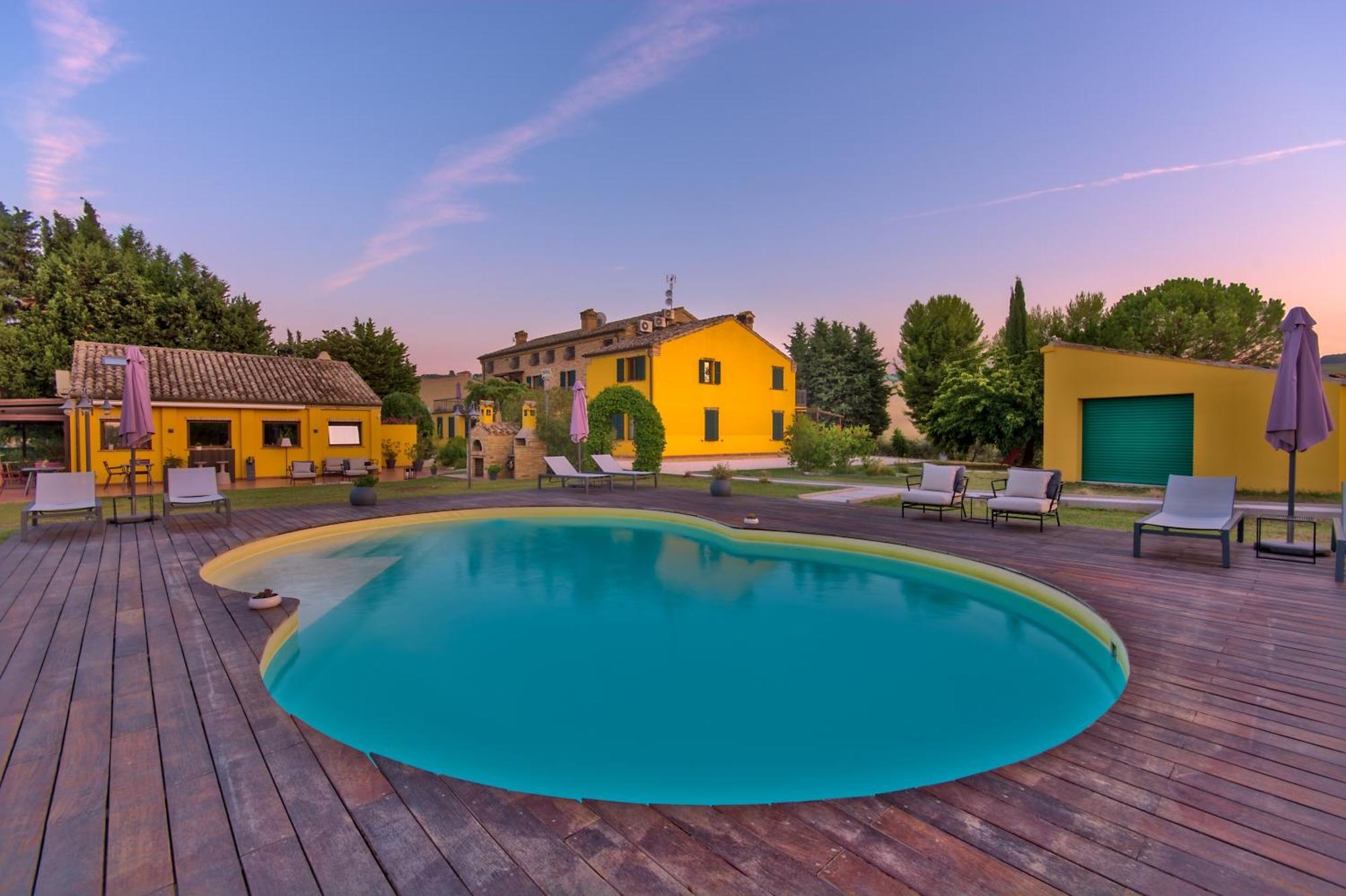 Villa Morro Suites Morrovalle ภายนอก รูปภาพ